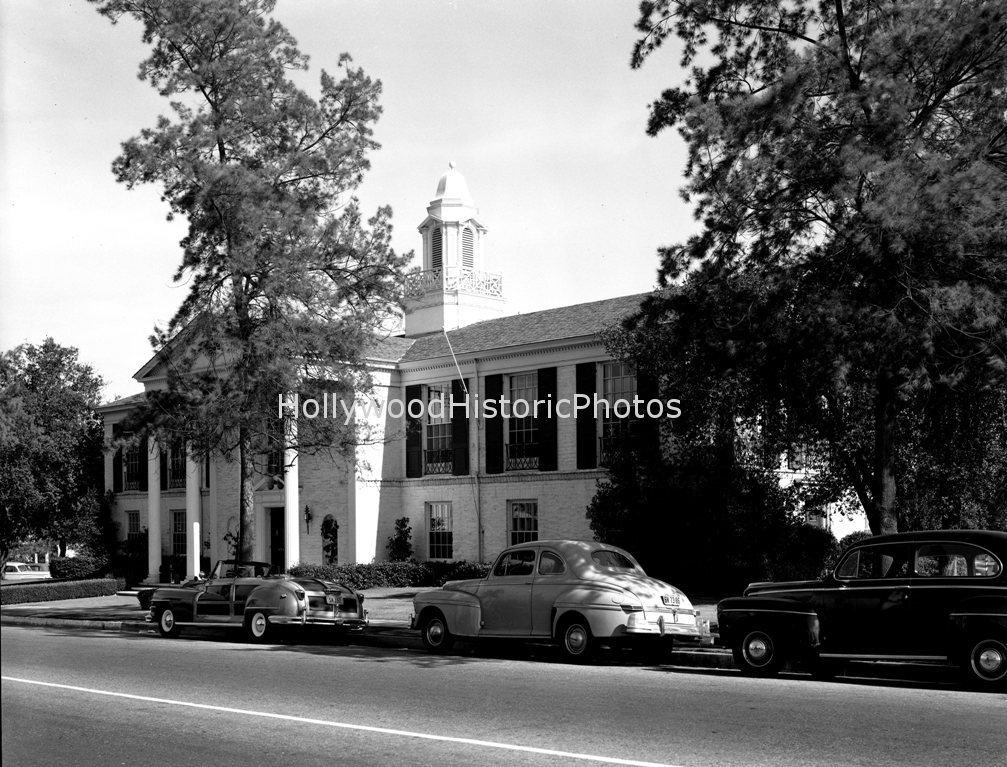 MCA Beverly Hills 1940s.jpg